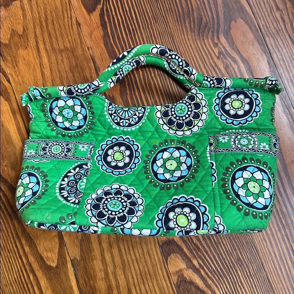 Retired Vera Bradley Gabby Vibrant Green Patterned Tote Bag